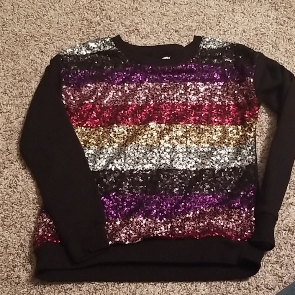 Girls sweatshirt w/sequins